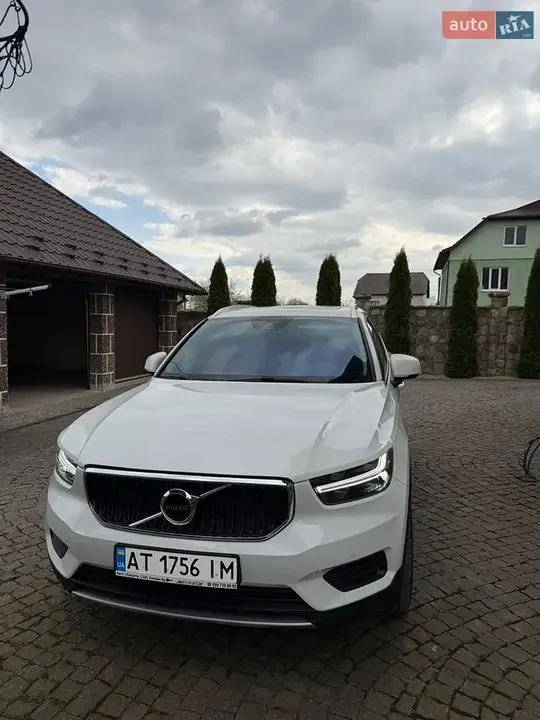 Volvo Xc40 2019 photo 2