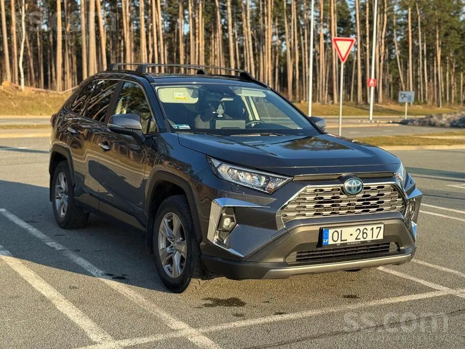 Toyota Rav4 2023 photo 4