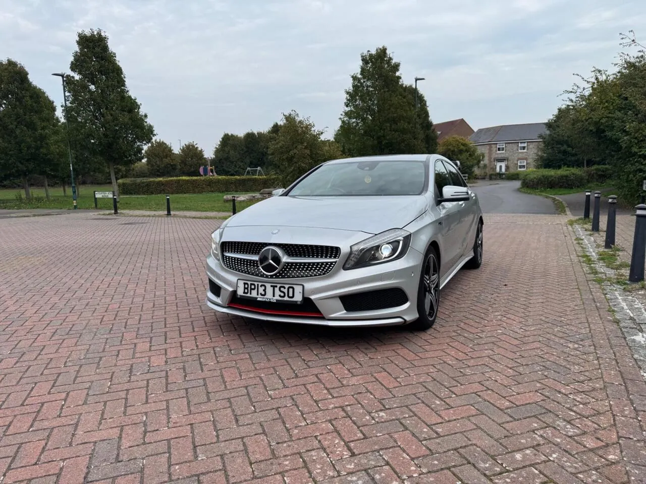 Mercedes-Benz A-Class 2013 photo 2