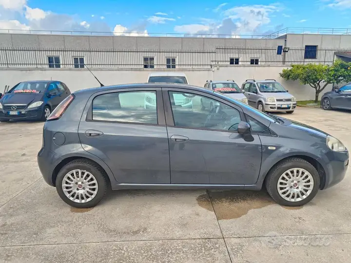 Fiat Punto Evo 2013 photo 3