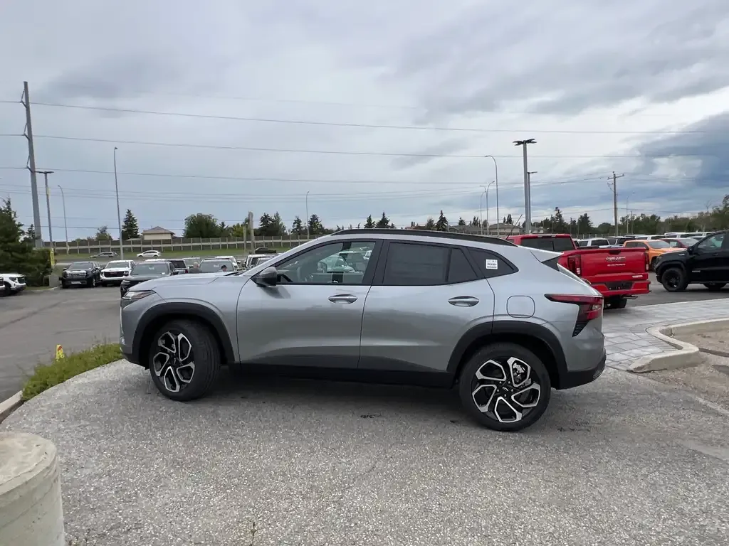 Chevrolet Trax 2026 photo 2