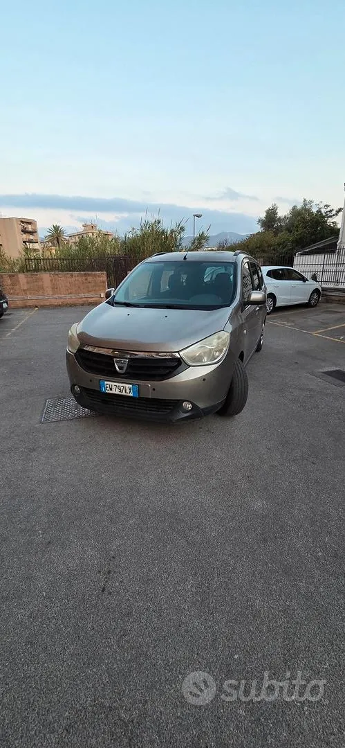 Dacia Logan 2014 photo 2