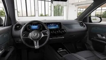 Mercedes-Benz Gla 2025 photo 2