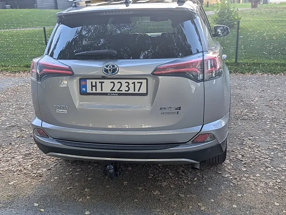 Toyota Rav4 2018 photo 4