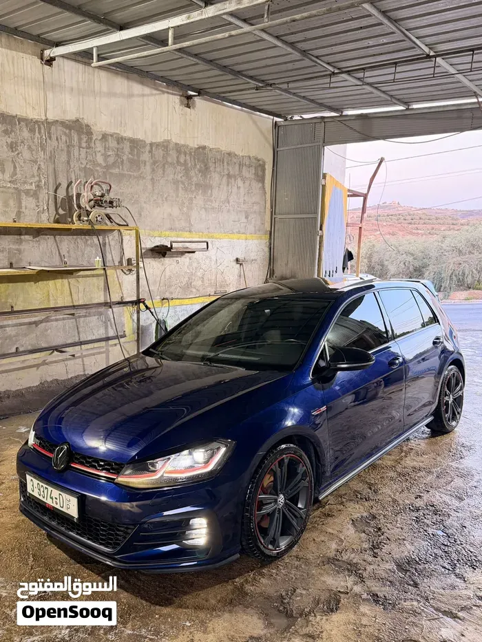Volkswagen Golf 2018 photo 4