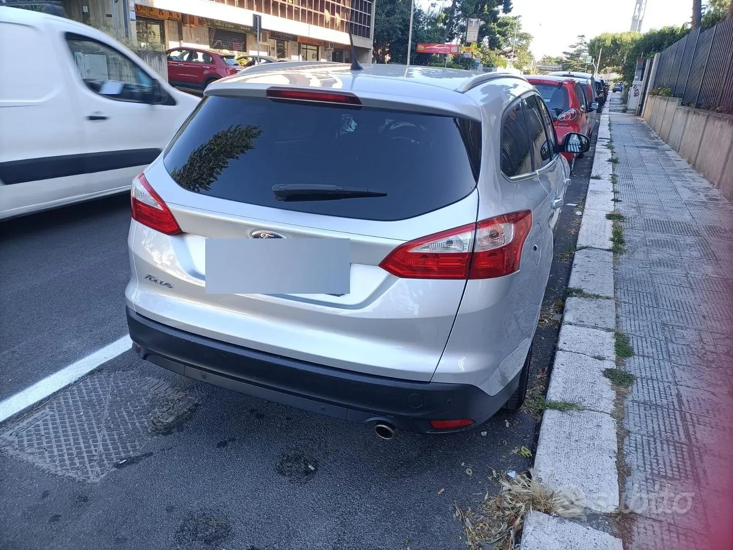 Ford Focus 2011 photo 3