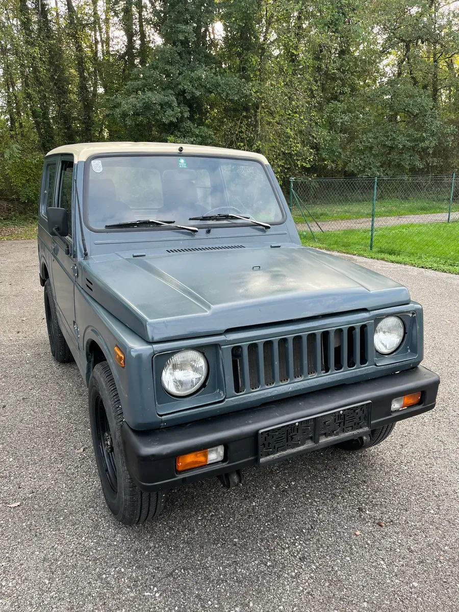 Suzuki Sj 413