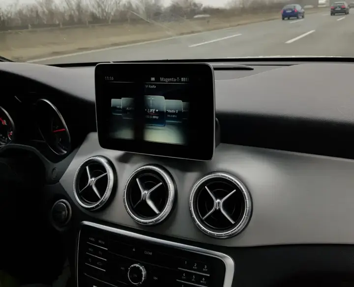 Mercedes-Benz Cla 2016 photo 3