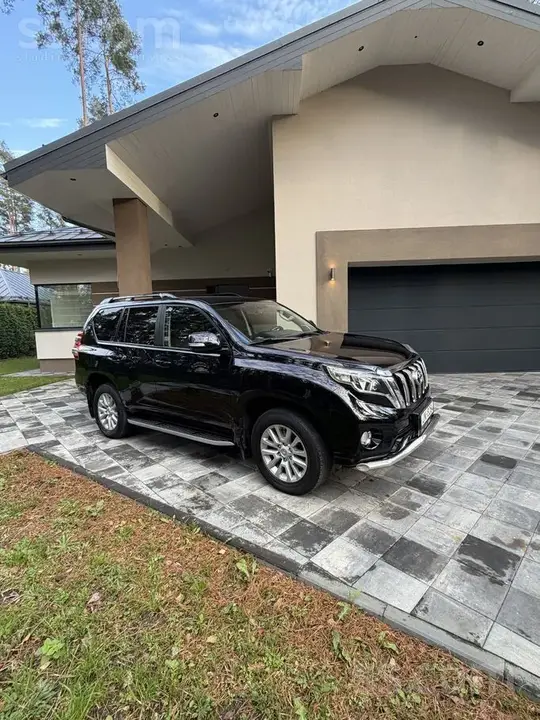 Toyota Land Cruiser 2014 photo 5