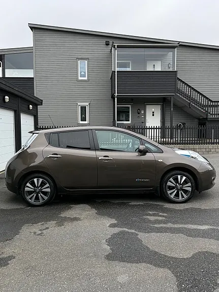 Nissan Leaf 2017 photo 5