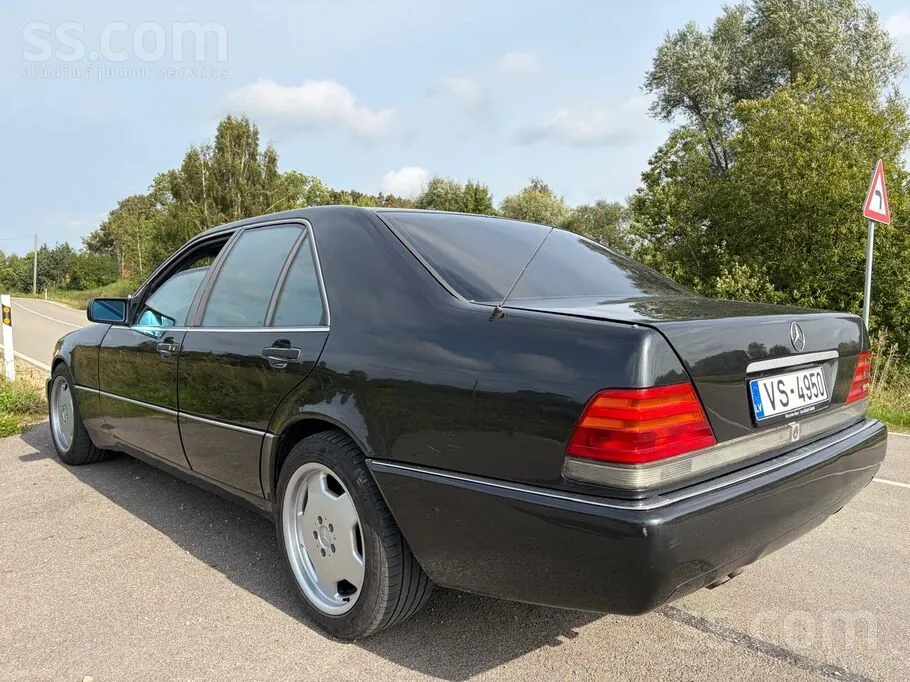 Mercedes-Benz S400 1992 photo 4