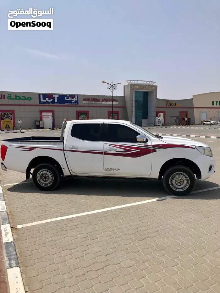 Nissan Navara 2019 photo 2