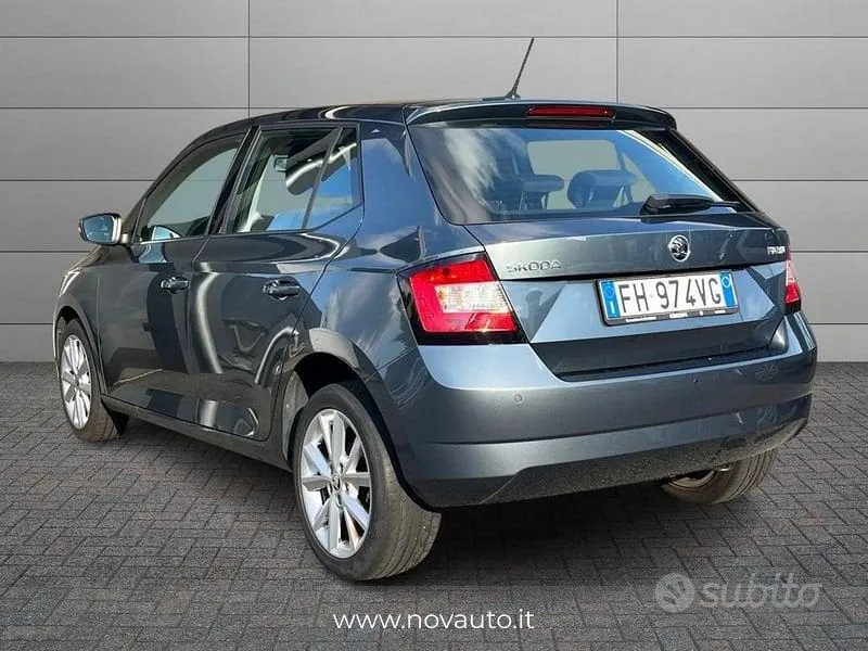 Skoda Fabia 2017 photo 4