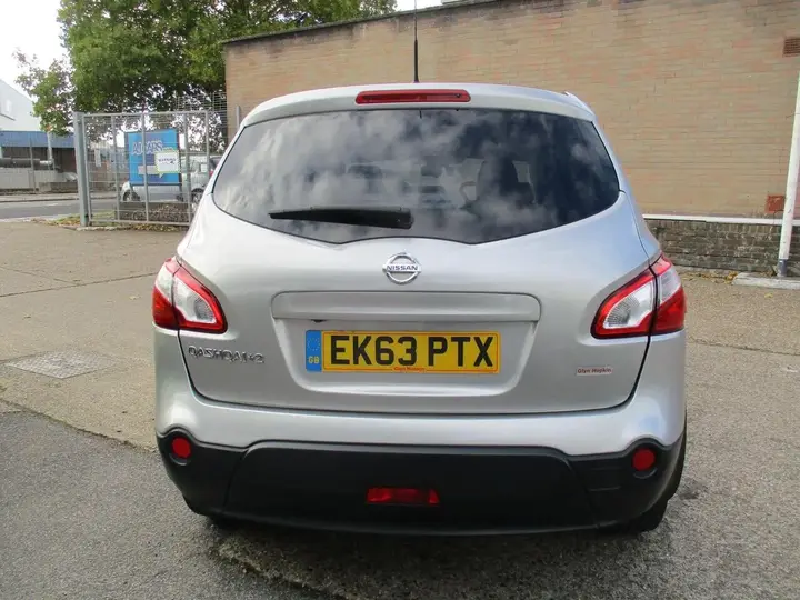 Nissan Qashqai+2 2013 photo 3