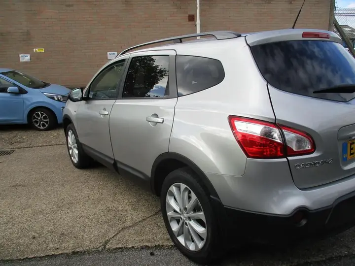Nissan Qashqai+2 2013 photo 4