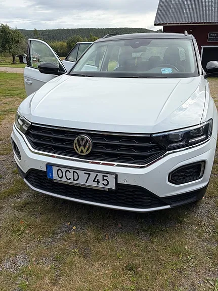 Volkswagen T-Roc 2018 photo 2