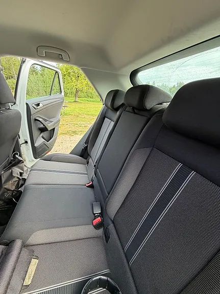 Volkswagen T-Roc 2018 photo 3