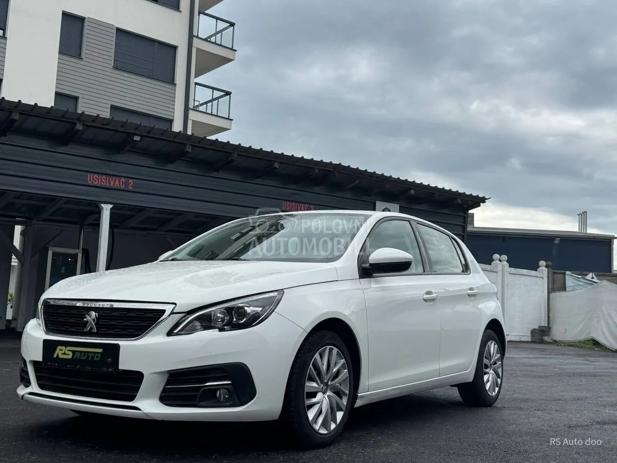 Peugeot 308 2019 photo 2