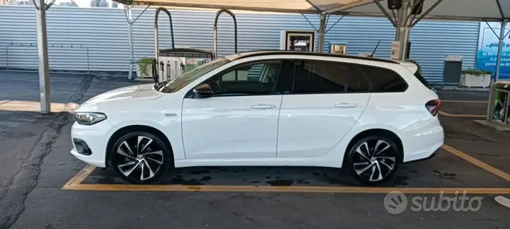 Fiat Tipo 2018 photo 2