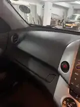 Toyota Rav4 2007 photo 5