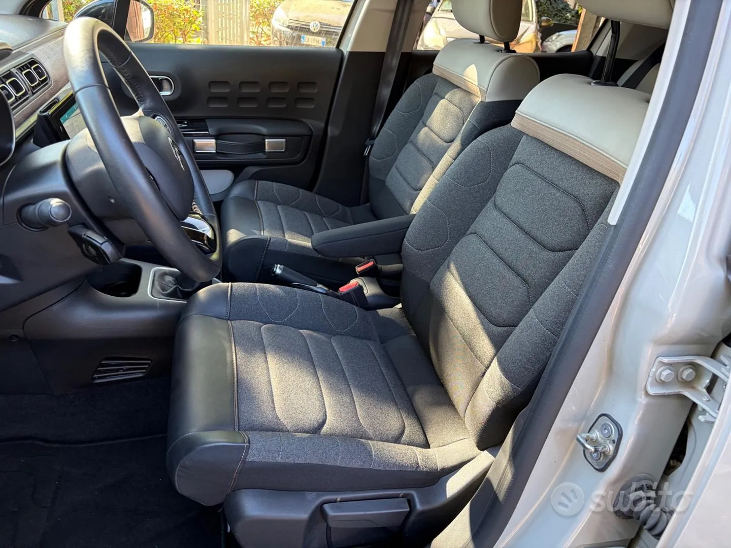 Citroen C3 2023 photo 3