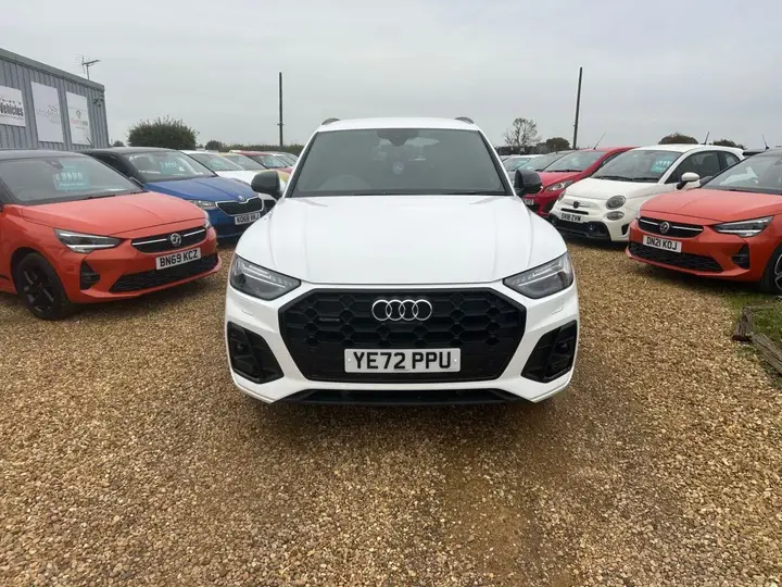 Audi Q5 2022 photo 2
