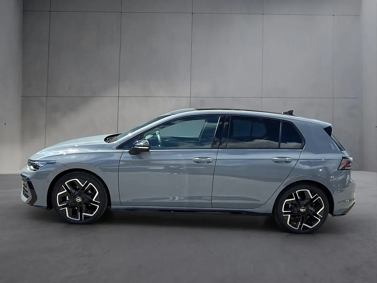 Volkswagen Golf 2026 photo 3