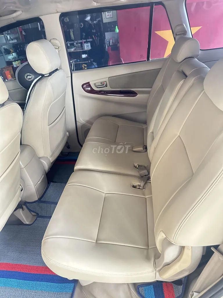 Toyota Innova 2006 photo 2