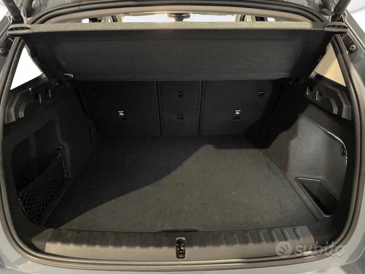 BMW X1 2024 photo 4