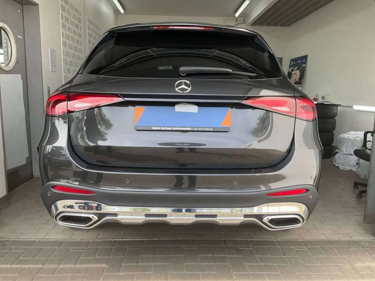 Mercedes-Benz Glc 300 2023 photo 2