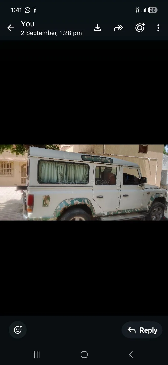 Land Rover Defender