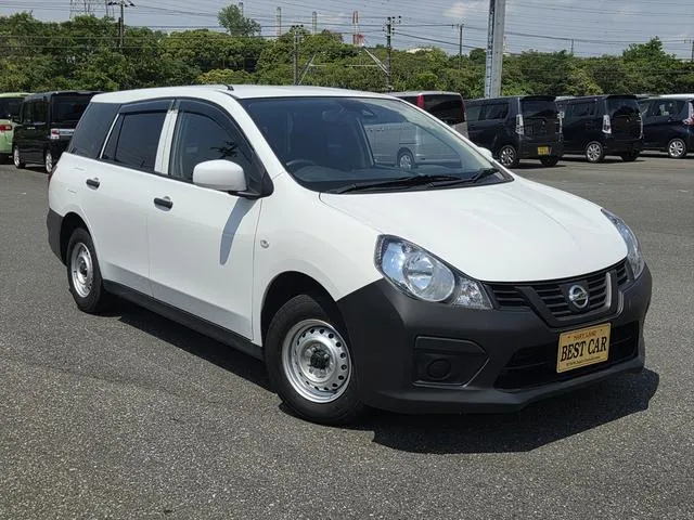 Nissan Ad 2021 photo 5