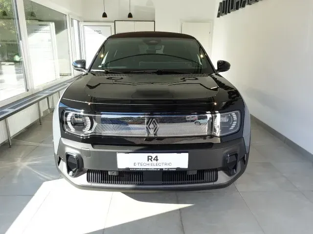 Renault R4 photo 2