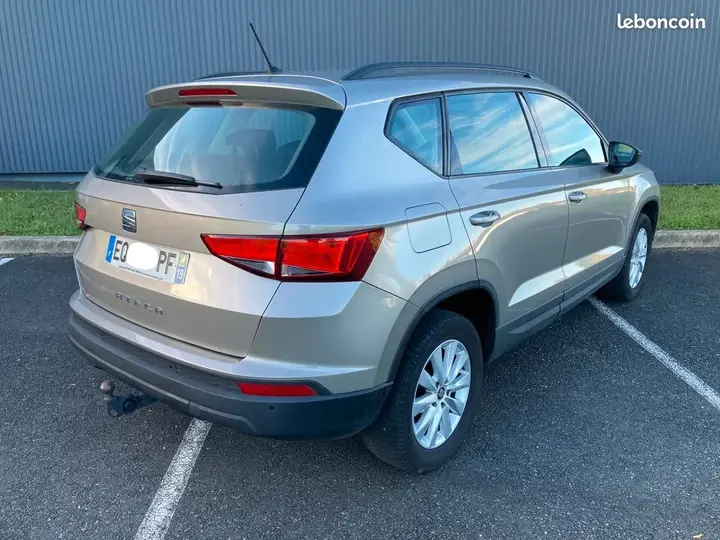 Seat Ateca 2017 photo 2