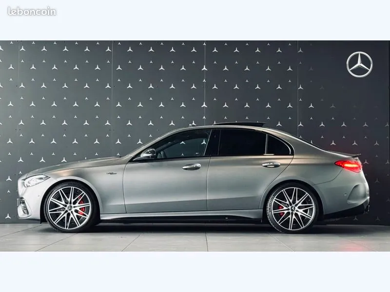 Mercedes-Benz C-Class 2023 photo 2