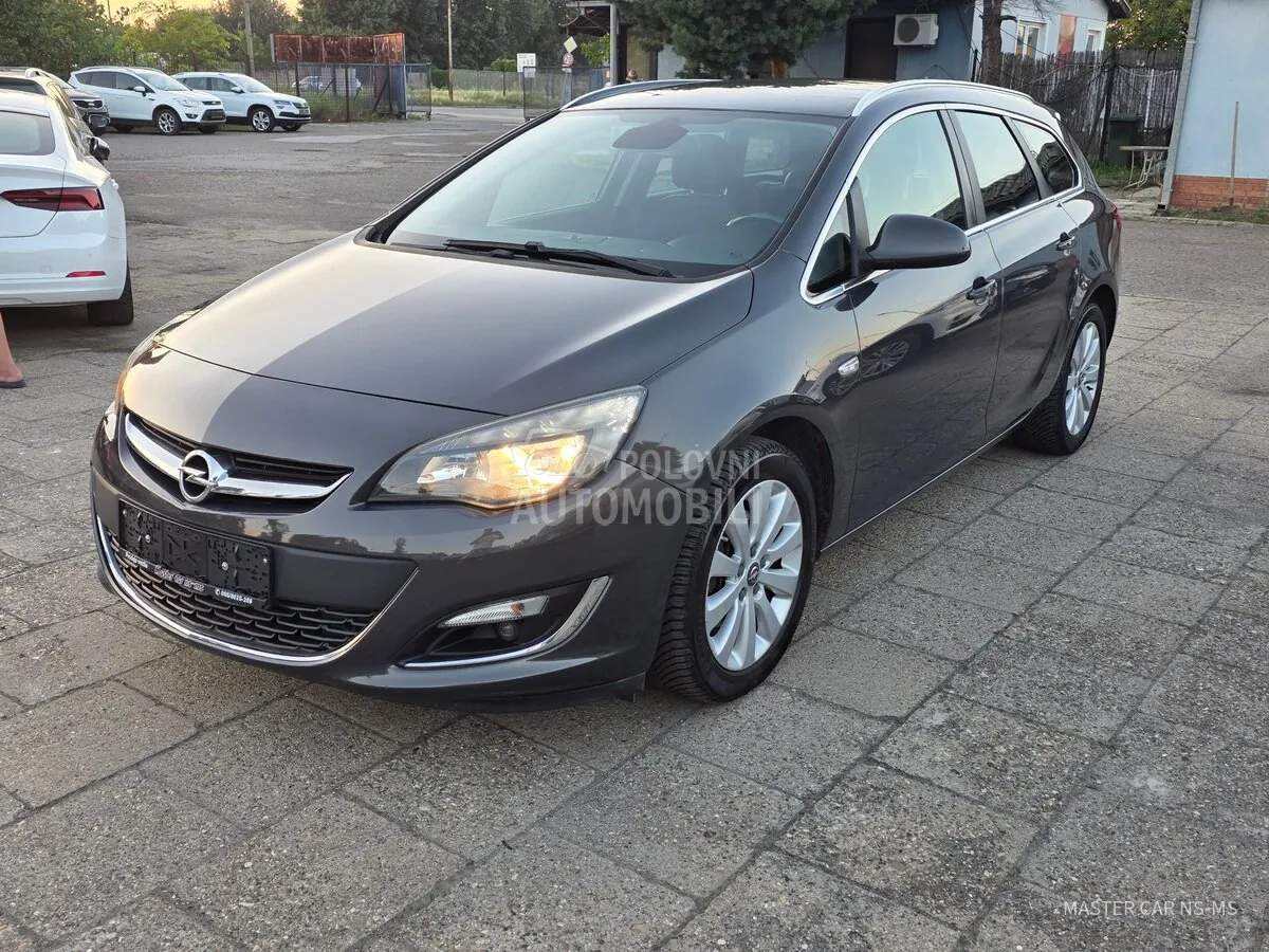 Opel Astra J
