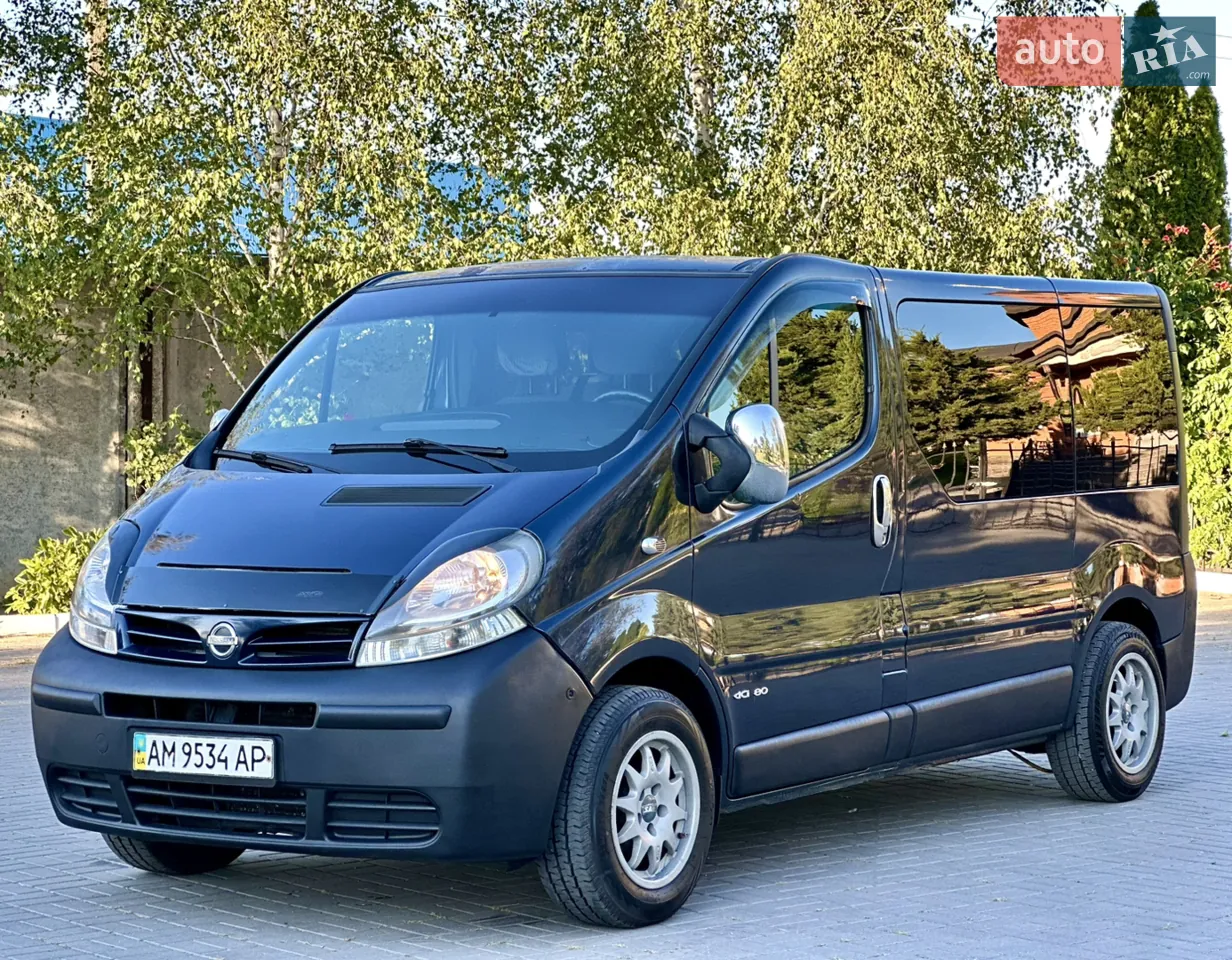 Nissan Primastar 2003 photo 2