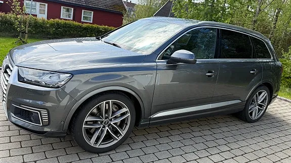 Audi Q7 2018 photo 4
