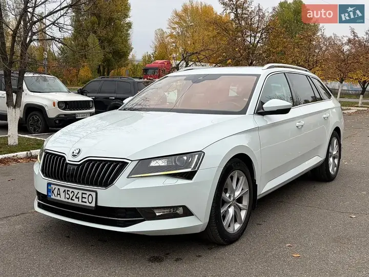 Skoda Superb 2016 photo 3