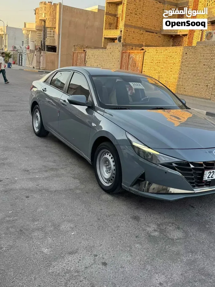 Hyundai Elantra 2022 photo 2