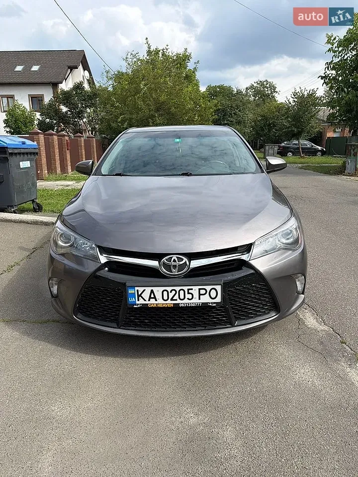 Toyota Camry 2016 photo 2