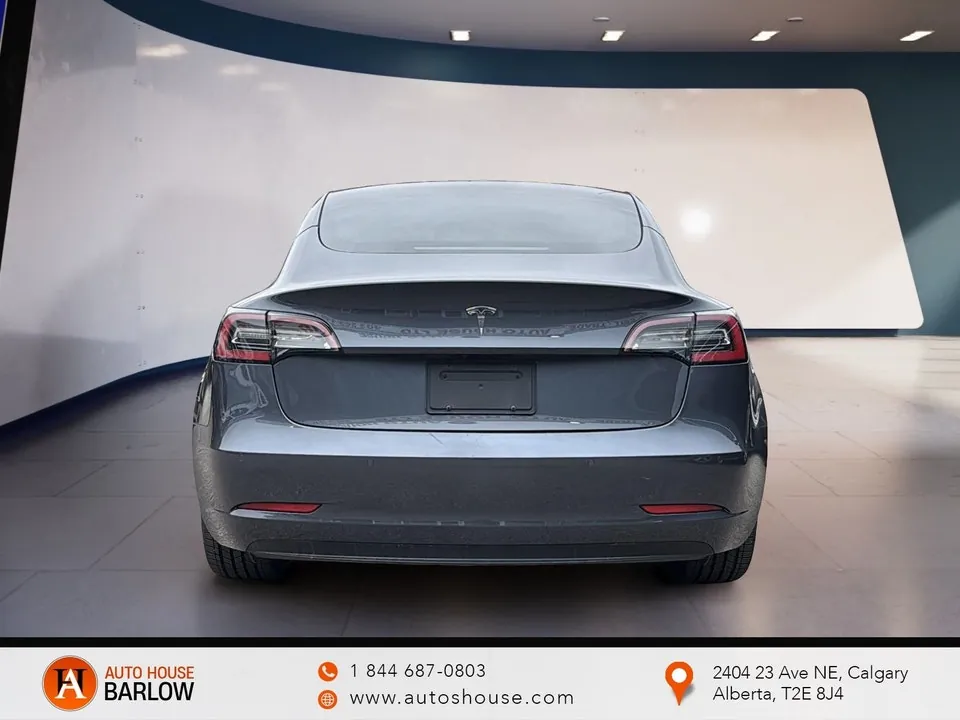 Tesla Model 3 2021 photo 4