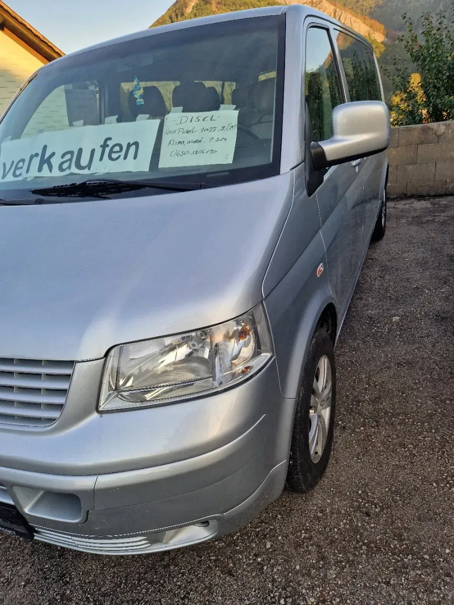 Volkswagen T5 2009 photo 3