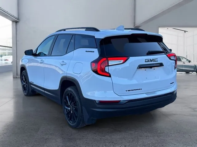 GMC Terrain 2024 photo 3