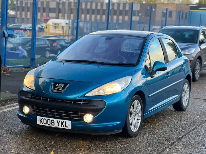 Peugeot 207