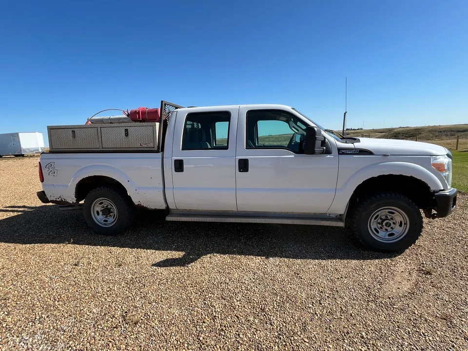 Ford F250 2012 photo 4