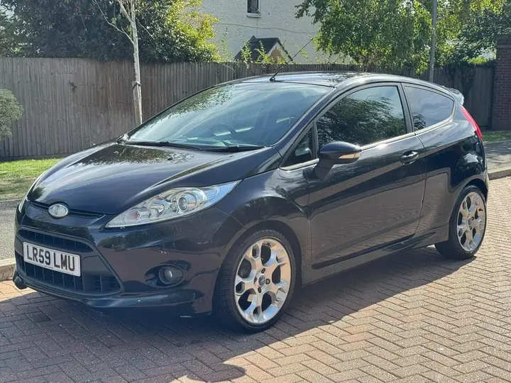 Ford Fiesta 2009 photo 3