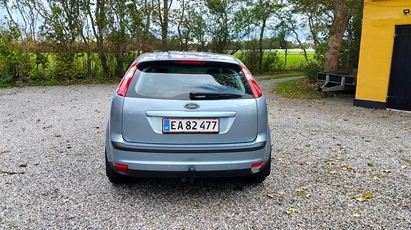 Ford Focus 2007 photo 5