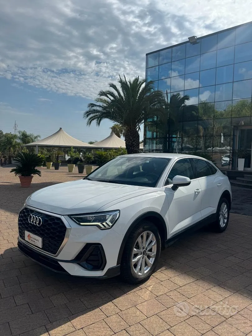 Audi Q3 2022 photo 5