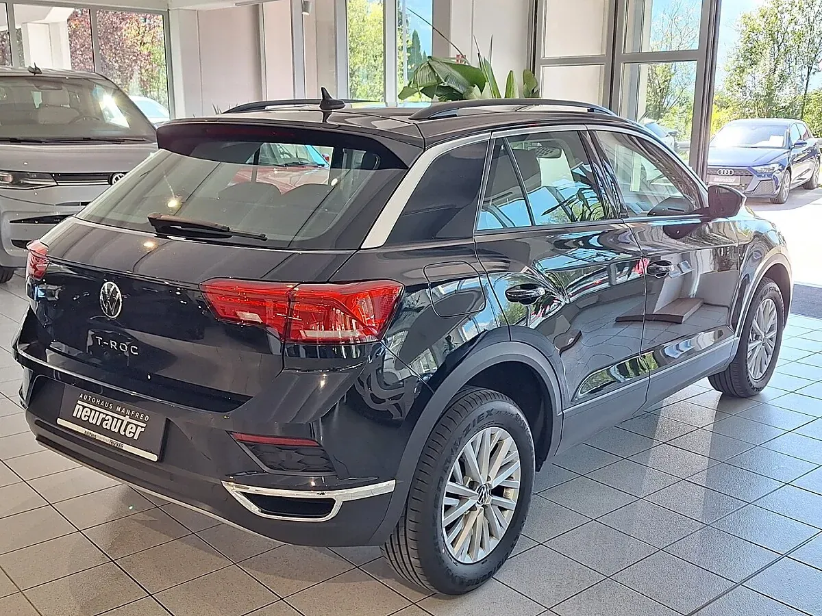 Volkswagen T-Roc 2021 photo 3